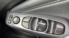 Nissan Juke 1.0 DiG-T 114 N-Connecta 5dr Petrol Hatchback